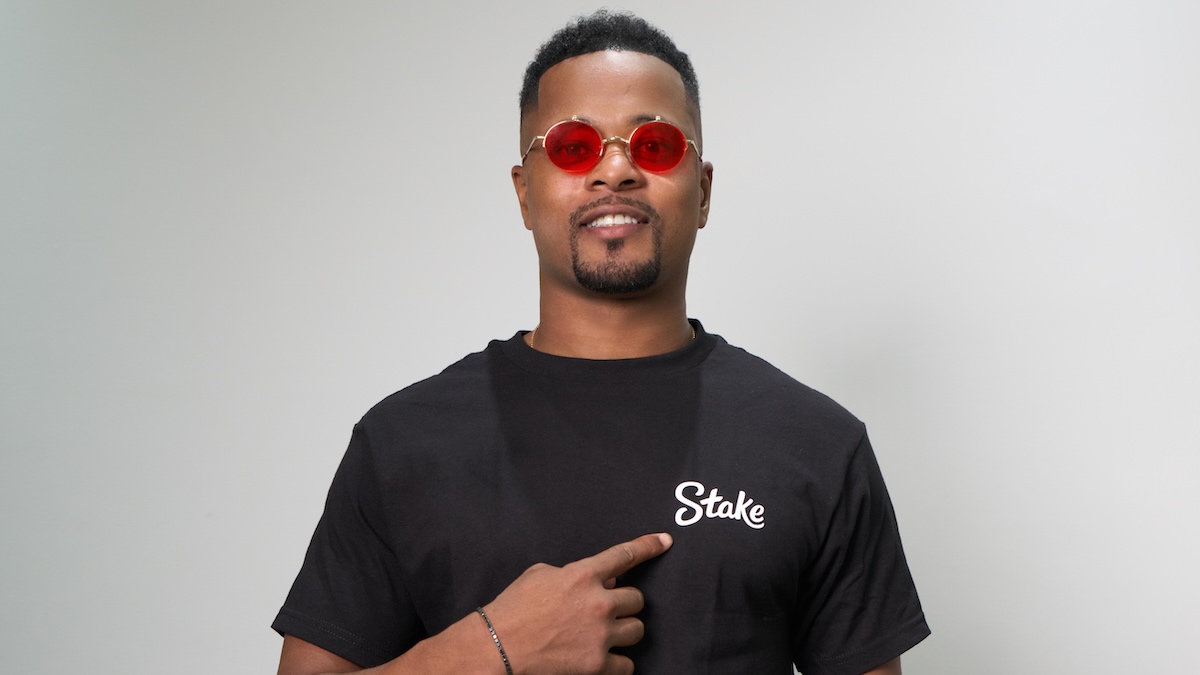 Patrice Evra avec Stake